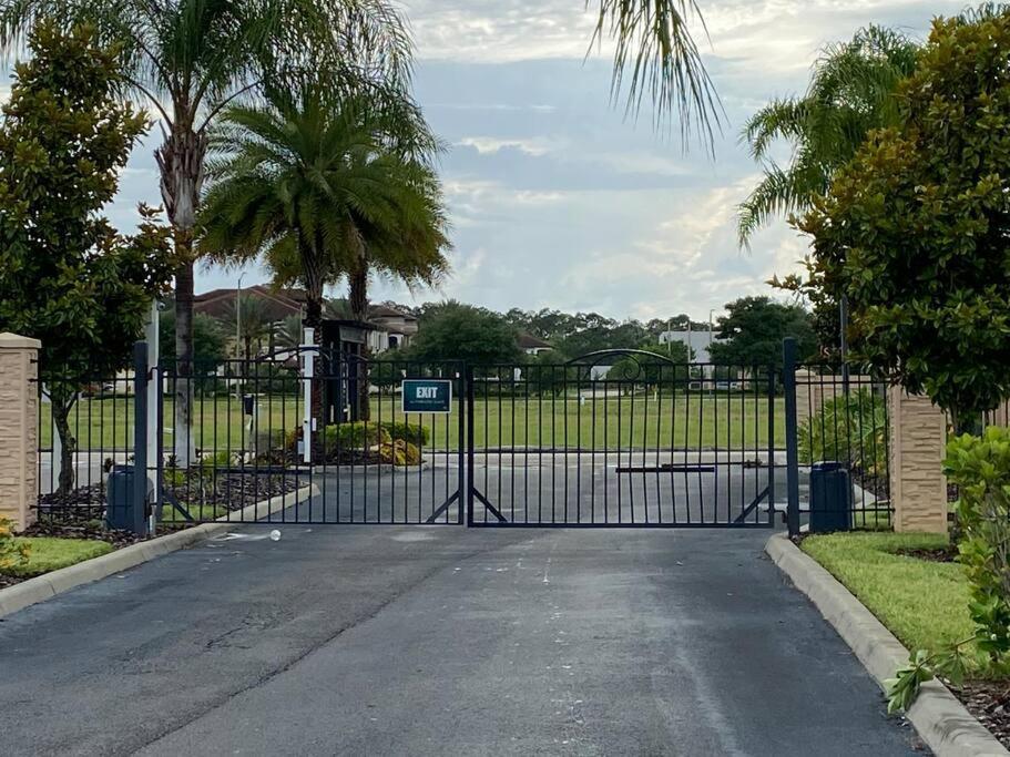 Super Comfy And Spacious 3 Bedroom 10 Minutes From Disney, With Major Shopping 4 Minutes Away Kissimmee Exteriör bild