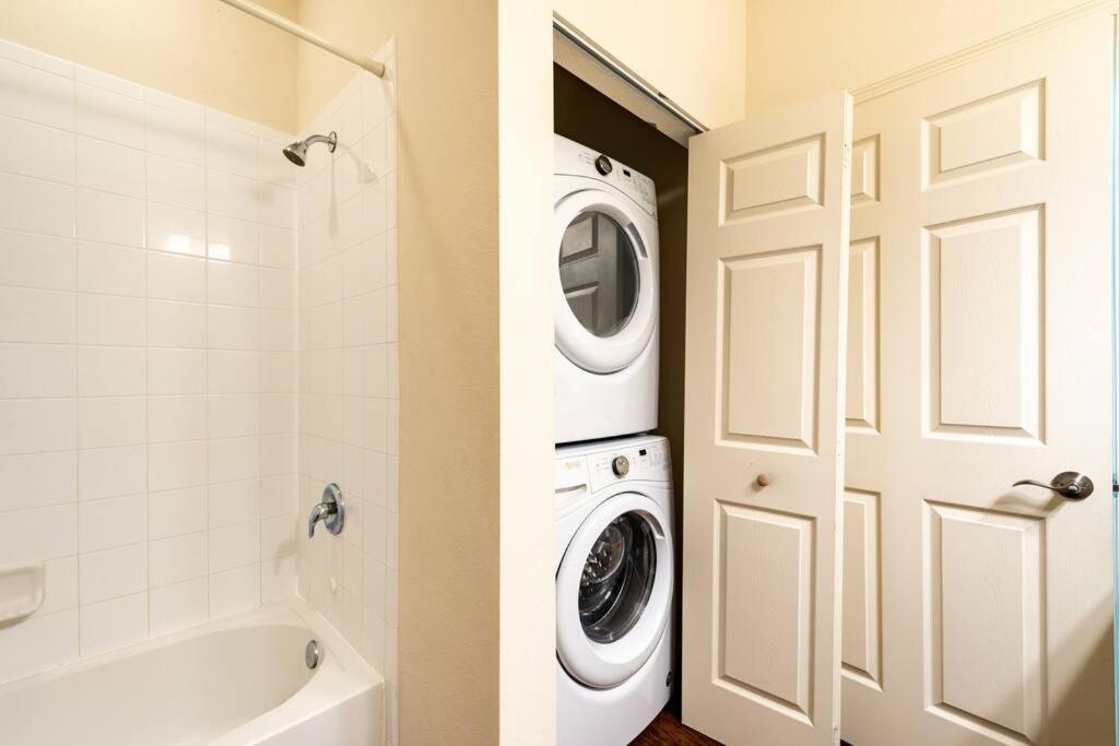 Super Comfy And Spacious 3 Bedroom 10 Minutes From Disney, With Major Shopping 4 Minutes Away Kissimmee Exteriör bild