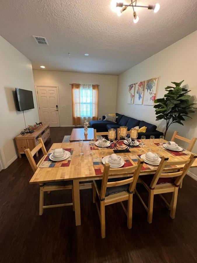 Super Comfy And Spacious 3 Bedroom 10 Minutes From Disney, With Major Shopping 4 Minutes Away Kissimmee Exteriör bild